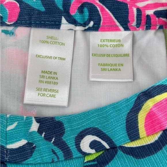 Lilly Pulitzer Shorts Floral w/pockets Side Zip Women’s Size 00 Scalloped Hem - Picture 5 of 6